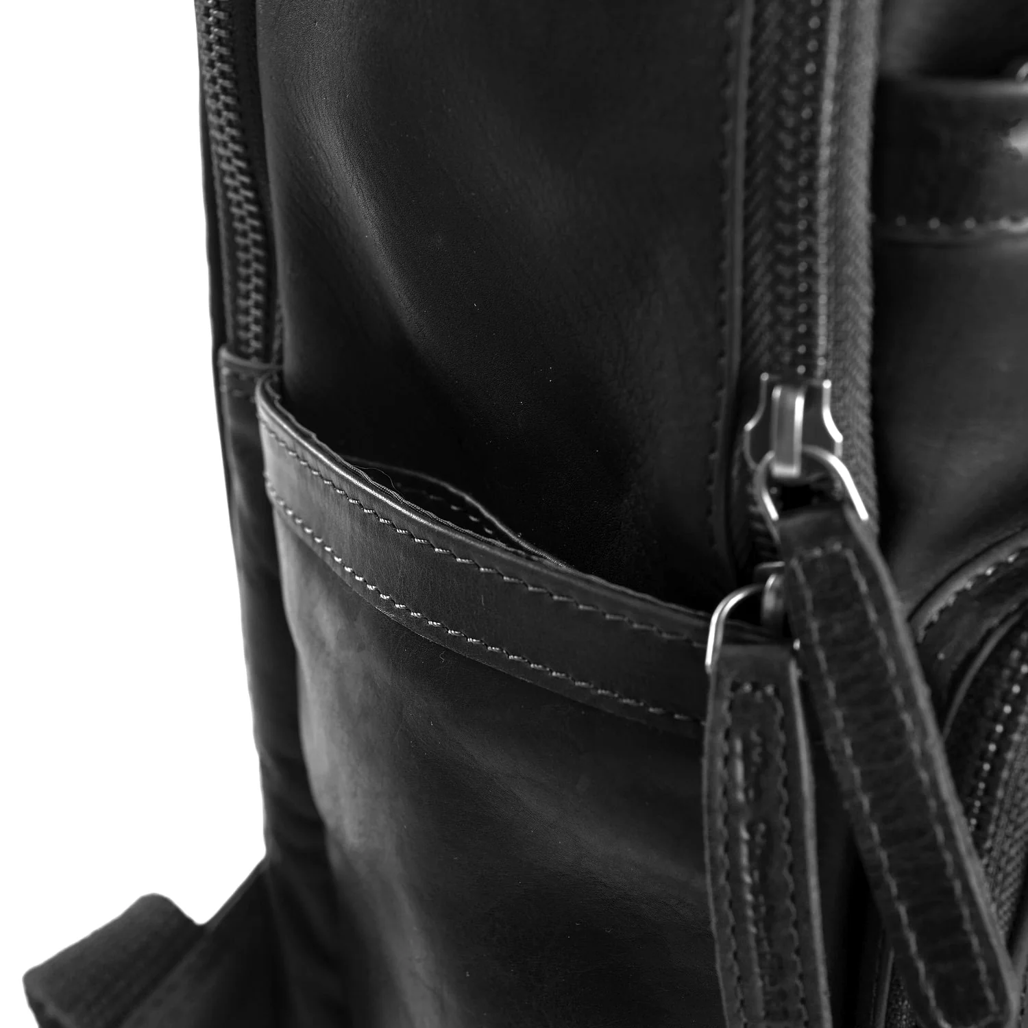 Leather Backpack Black Austin - Image 6